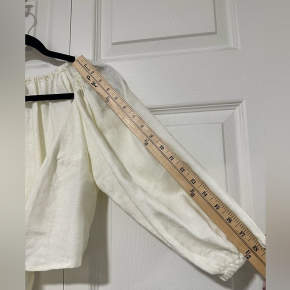 MONDAY - Linen Wrap Crop Top - Picture 3 of 6